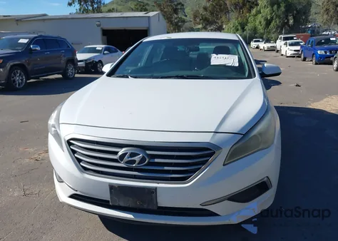 2017 Hyundai Sonata из США, поврежденный, VIN 5NPE24AF6HH533835